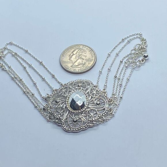 Gorgeous Avon NRT Silver Tone Multi Strand 7-8” Bracelet - Picture 6 of 7